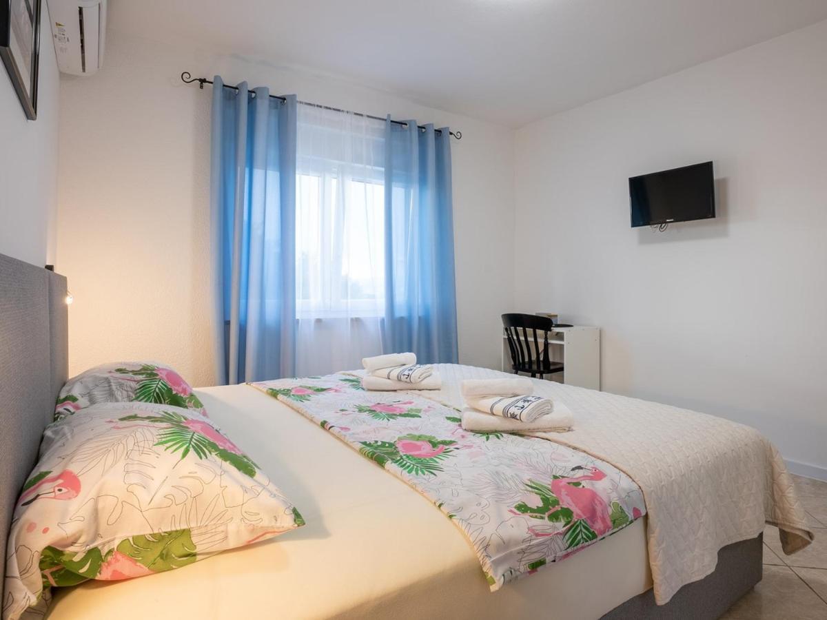 Restaurant & Rooms Nino โพราต ภายนอก รูปภาพ